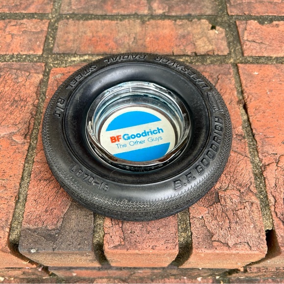 Vintage BF GOODRICH TIRE Astray SWEET FIND !! - Picture 8 of 8